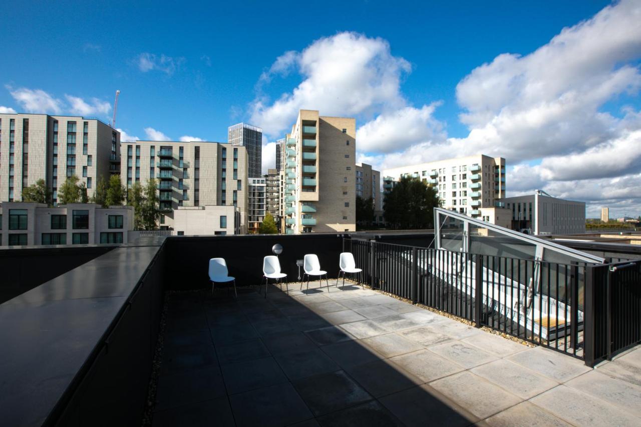 Skyvillion - Olympic View London Stratford Apartment Экстерьер фото